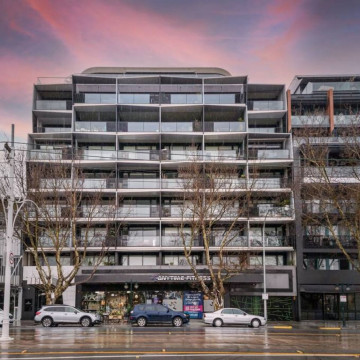 2-bedroom furnished apartment for extended stay in Melbourne
